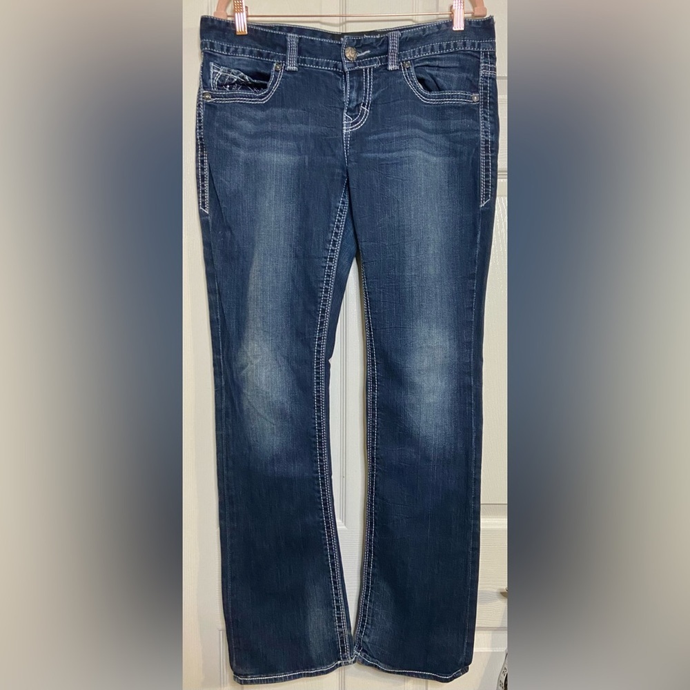 Maurices Premium Dark Wash Embellished Pockets Stretch Jeans Women's 11/12